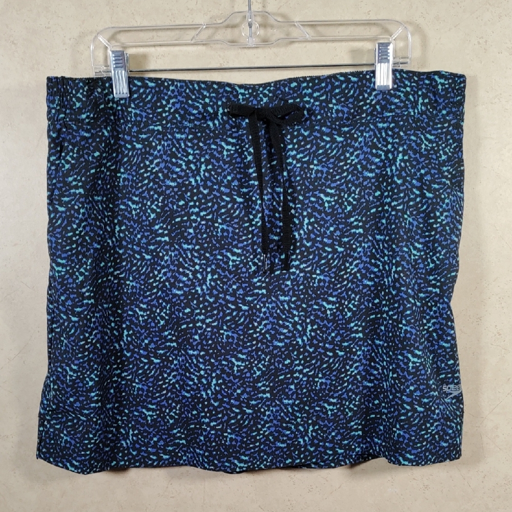H146 Speedo blue, black & mint Woven Skort w/UPF 50+ XL